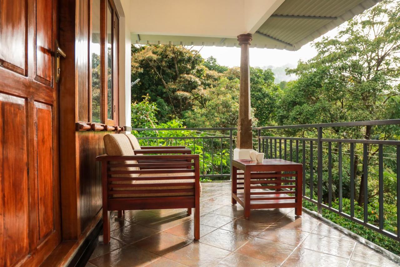 Golden Fern Resort Kanthalloor Экстерьер фото